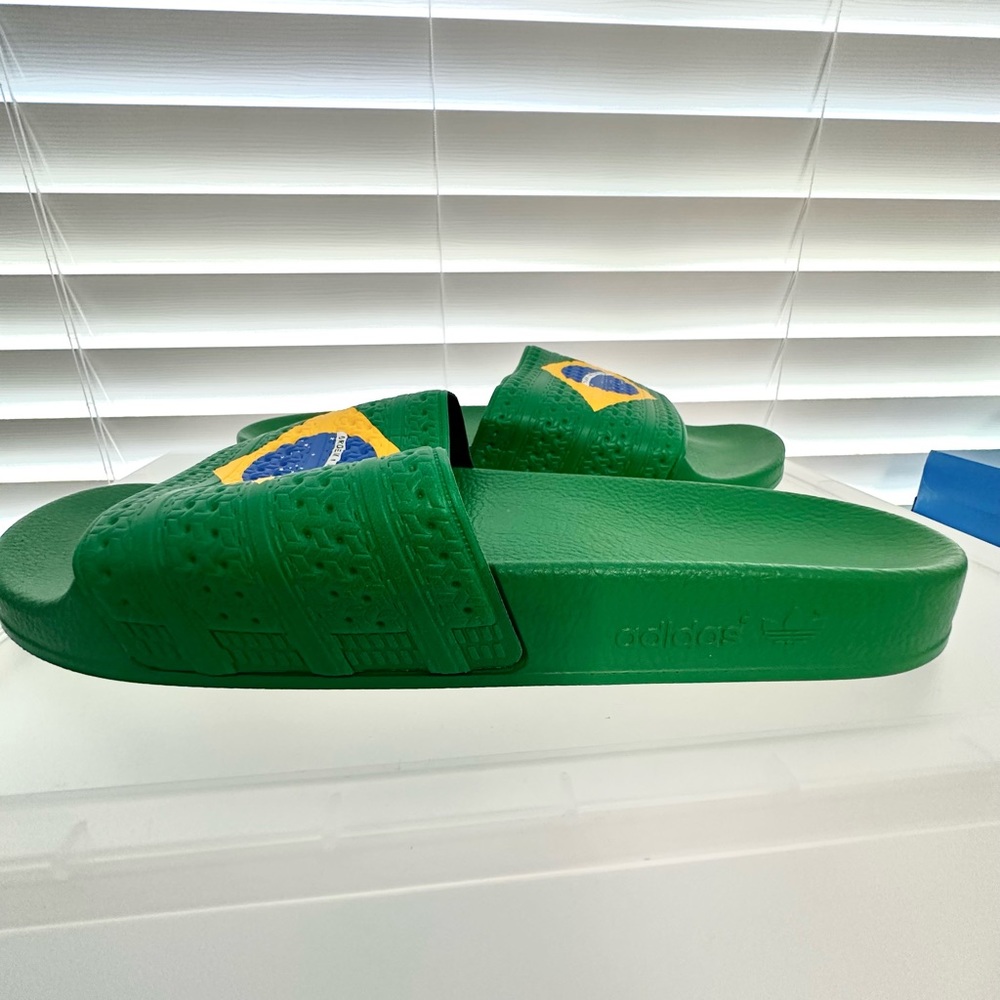 Adidas Originals Brazil Adilette Slides - Size 10 Men - Picture 3 of 6